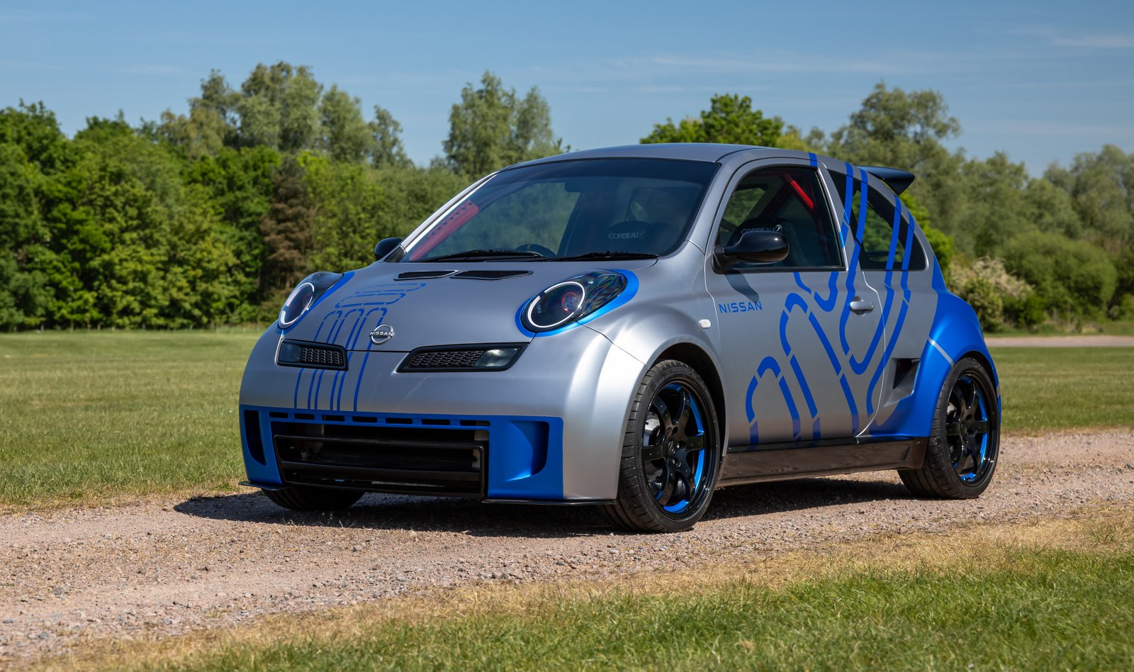 Nissan Micra 350SR, la folle hot hatch a motore centrale è tornata