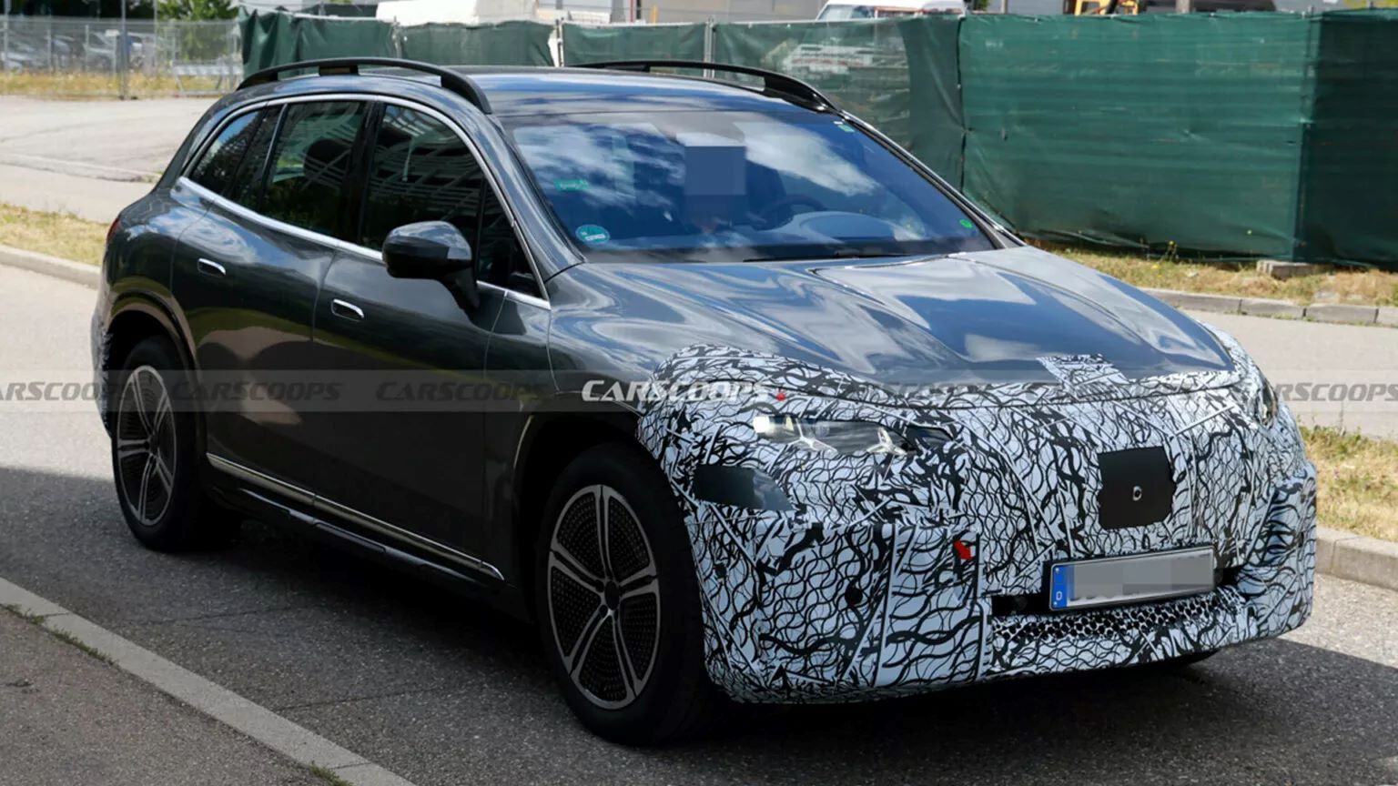 Mercedes EQS: dopo un calo delle vendite è ora di aggiornarsi. Foto spia