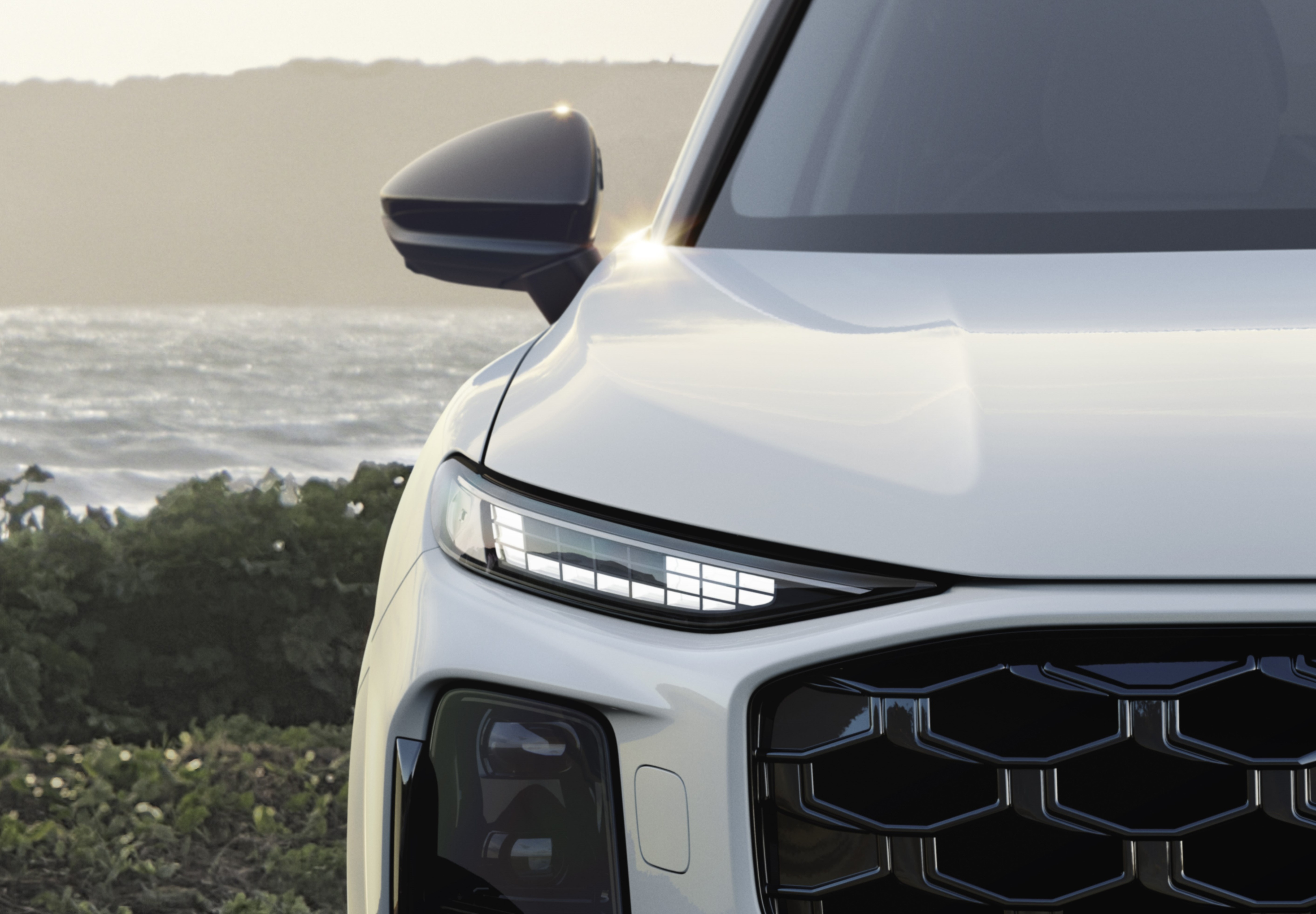 Nuova Audi Q3 2025, adesso è anche Plug-in: ordini aperti. Allestimenti e prezzi