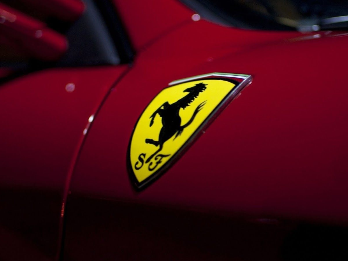 Come sarà la gamma Ferrari in futuro? 40% a benzina, 40% ibrida e 20% elettrica