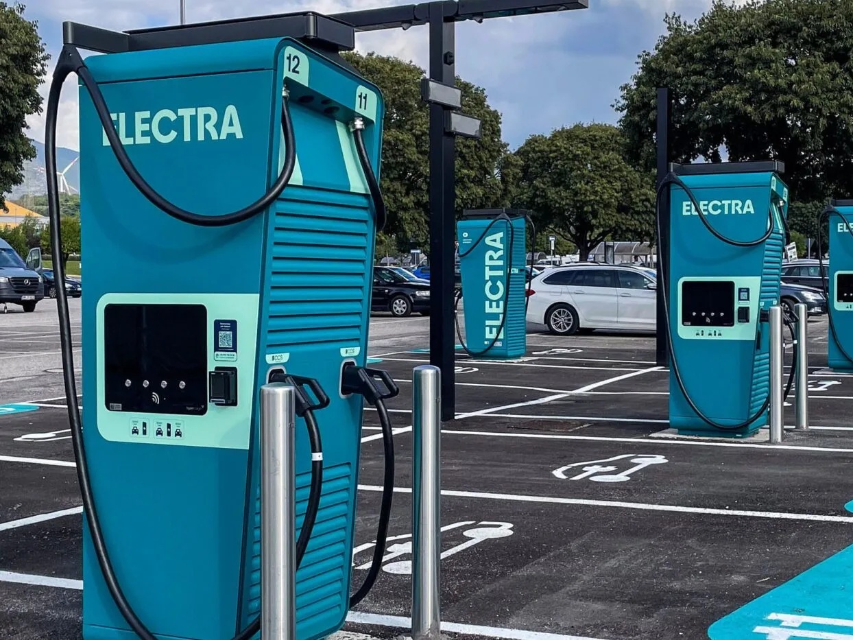 Electra ottiene 433 milioni di euro per espandere la rete di ricarica ultraveloce in Europa