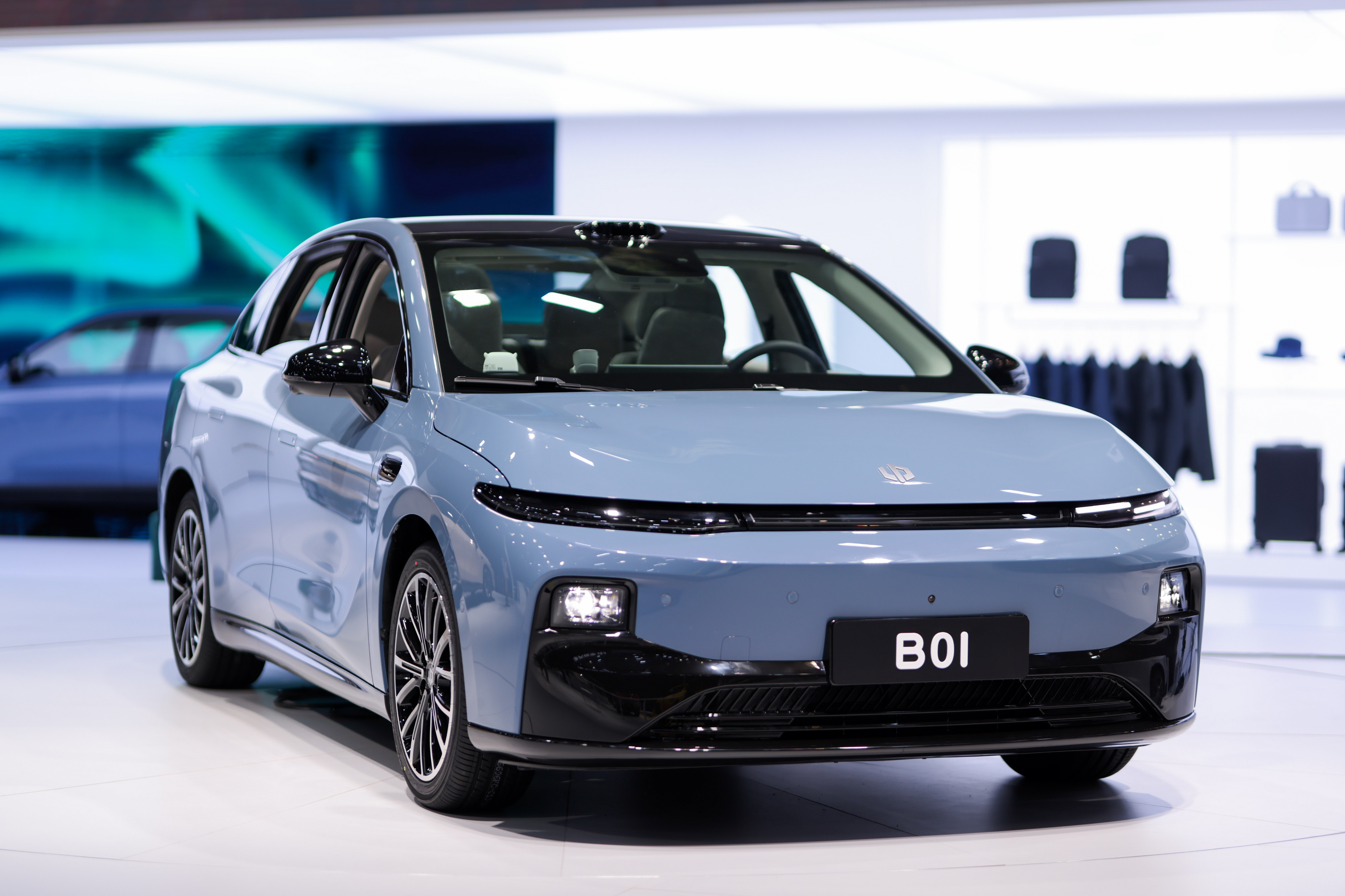 Leapmotor B05 pronta a sfidare Volkswagen ID.3 e MG4. Debutto al Salone di Monaco
