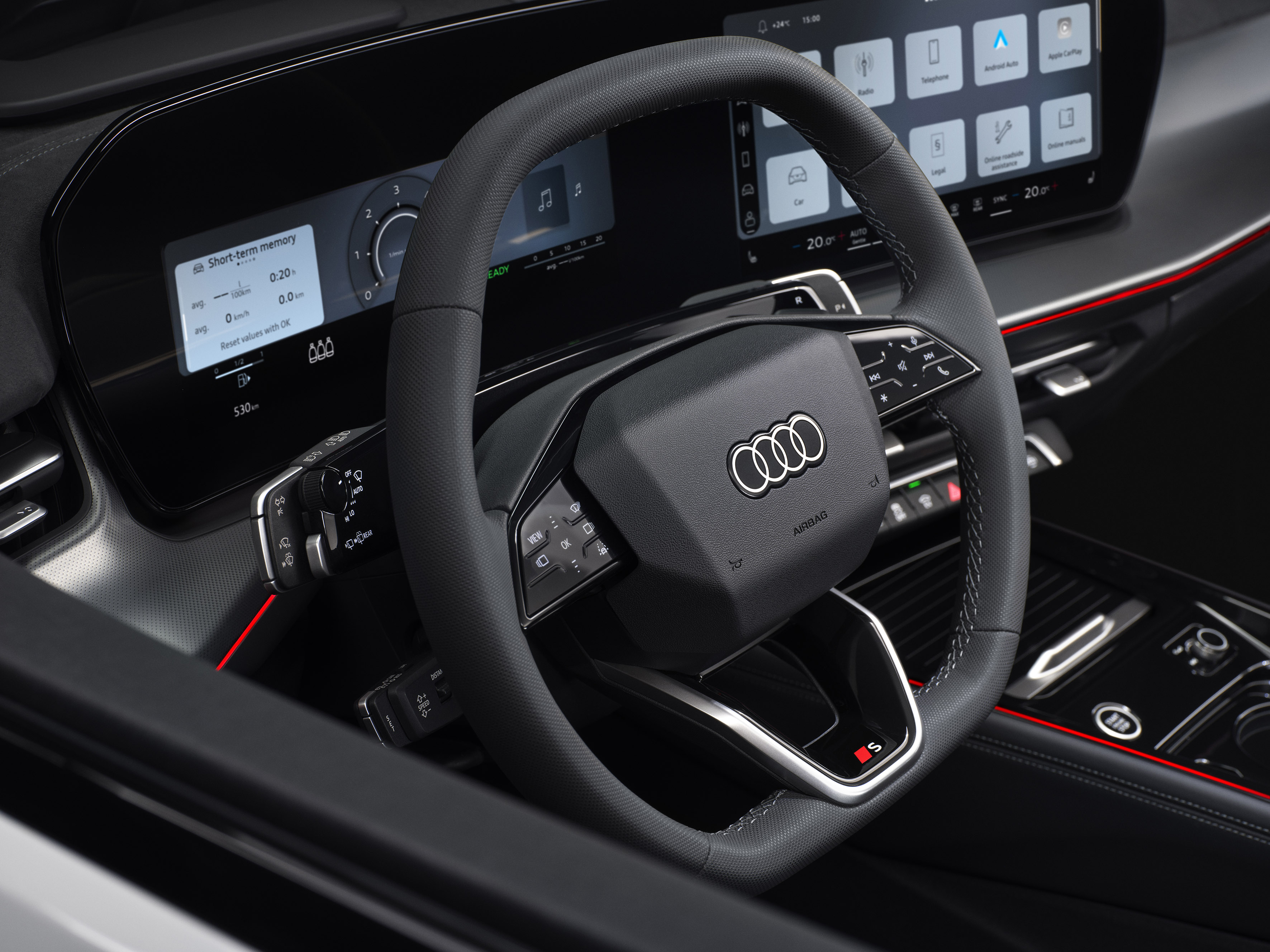 Nuova Audi Q3 2025: infotainment smart, assistente vocale con AI e audio premium SONOS