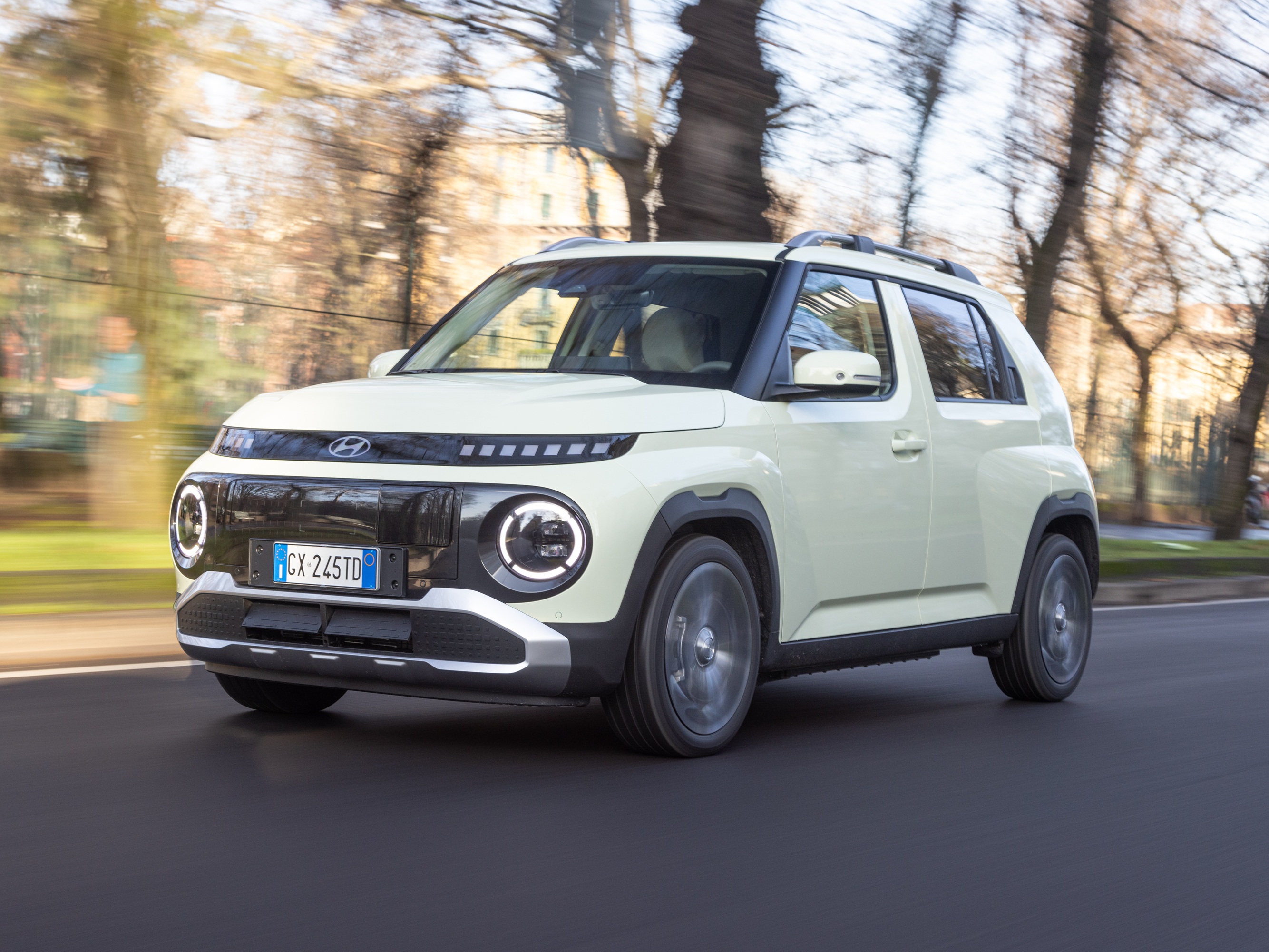 Dopo Milano, la Hyundai Inster arriva a Roma per promuovere una nuova mobilità urbana