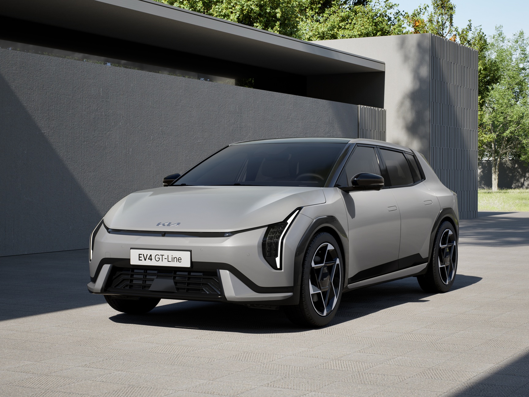 Kia inaugura la produzione di veicoli elettrici in Europa con EV4