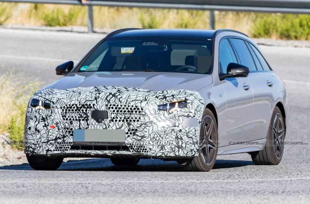 Nuova Mercedes Classe C: reggerà la sfida con la Neue Klasse Serie 3? Foto spia