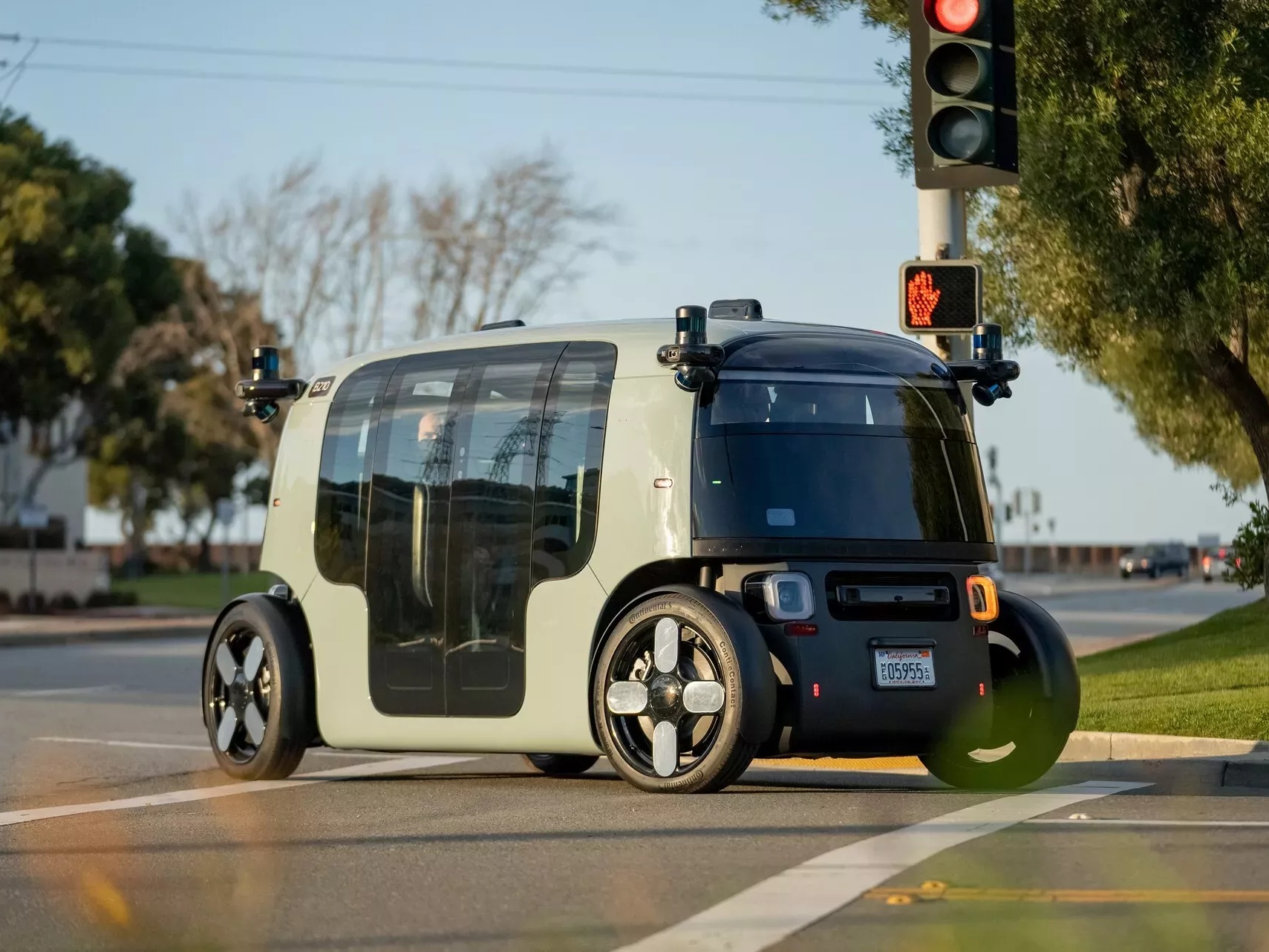 I robotaxi di Zoox hanno ottenuto l’autorizzazione federale per i test su strada negli Stati Uniti