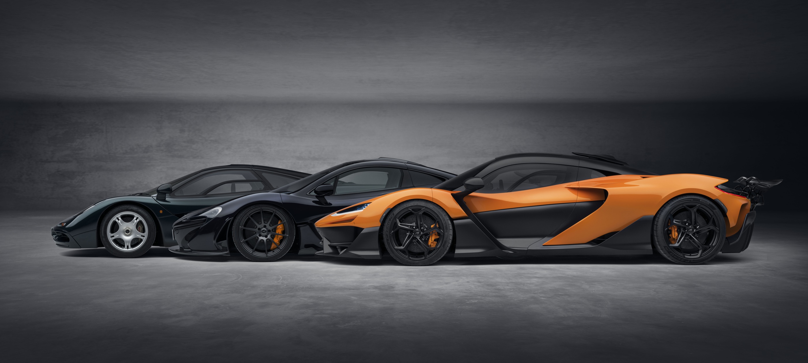 mclaren-w1-mclaren-750s-le-mans