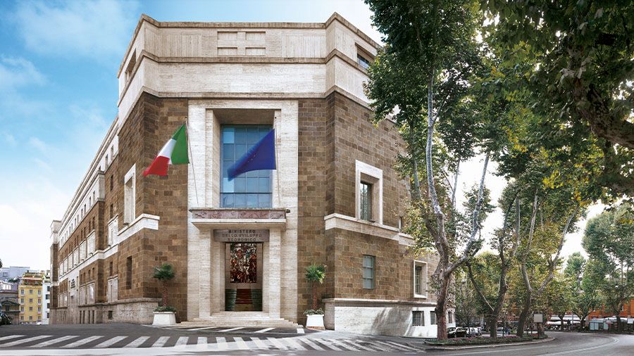 Accordo sull'asse Roma-Berlino per la sostenibilità delle flotte aziendali. "Approccio estendibile"