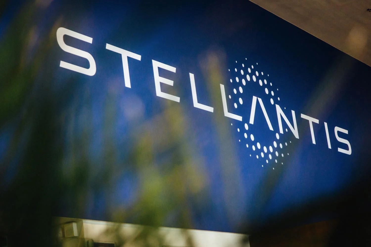 Stellantis, polemiche in Francia: troppo ex FCA secondo i sindacati