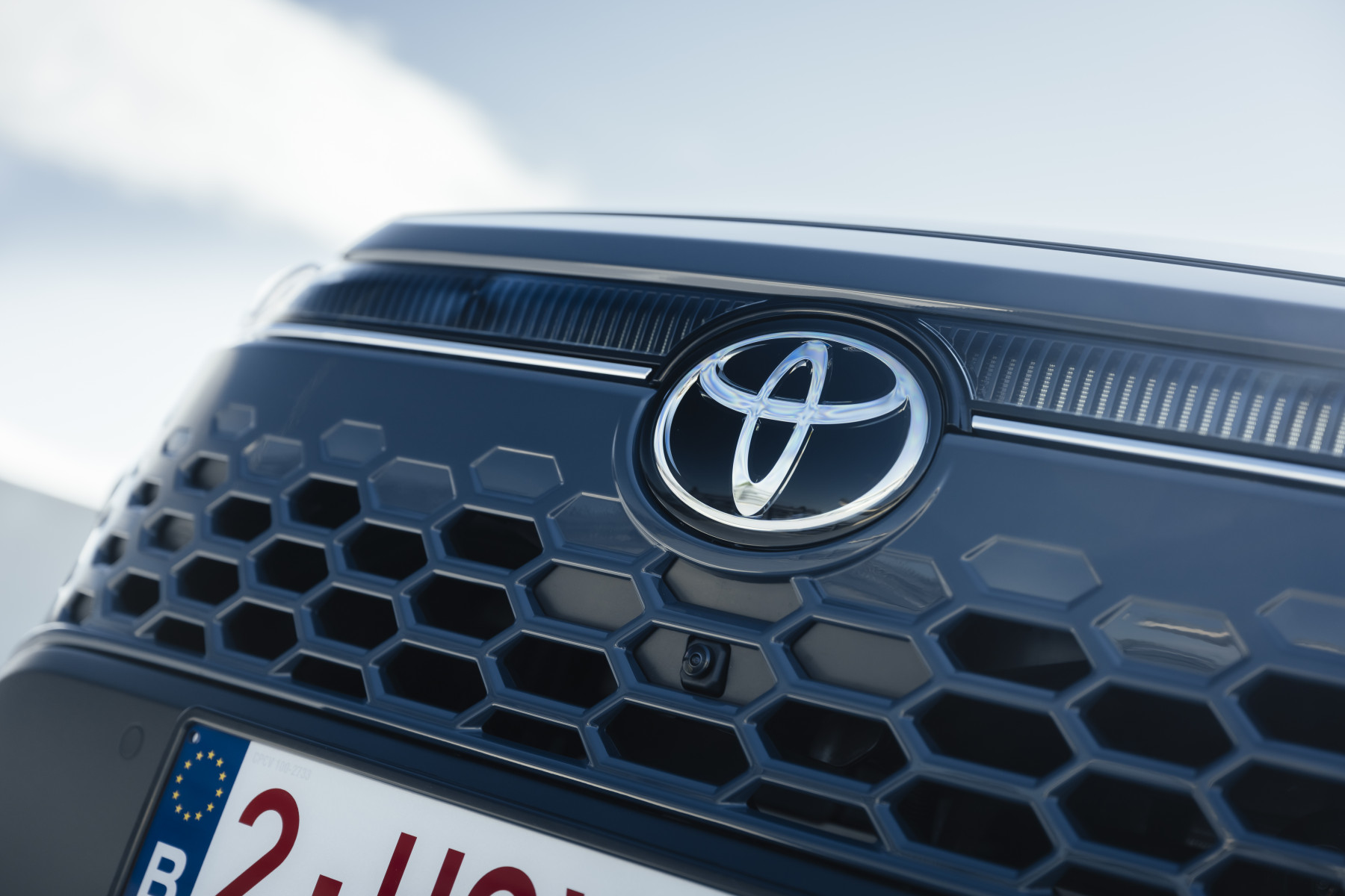 Toyota, marchio più venduto nel mondo nel primo semestre 2025. BYD ad un passo dal podio
