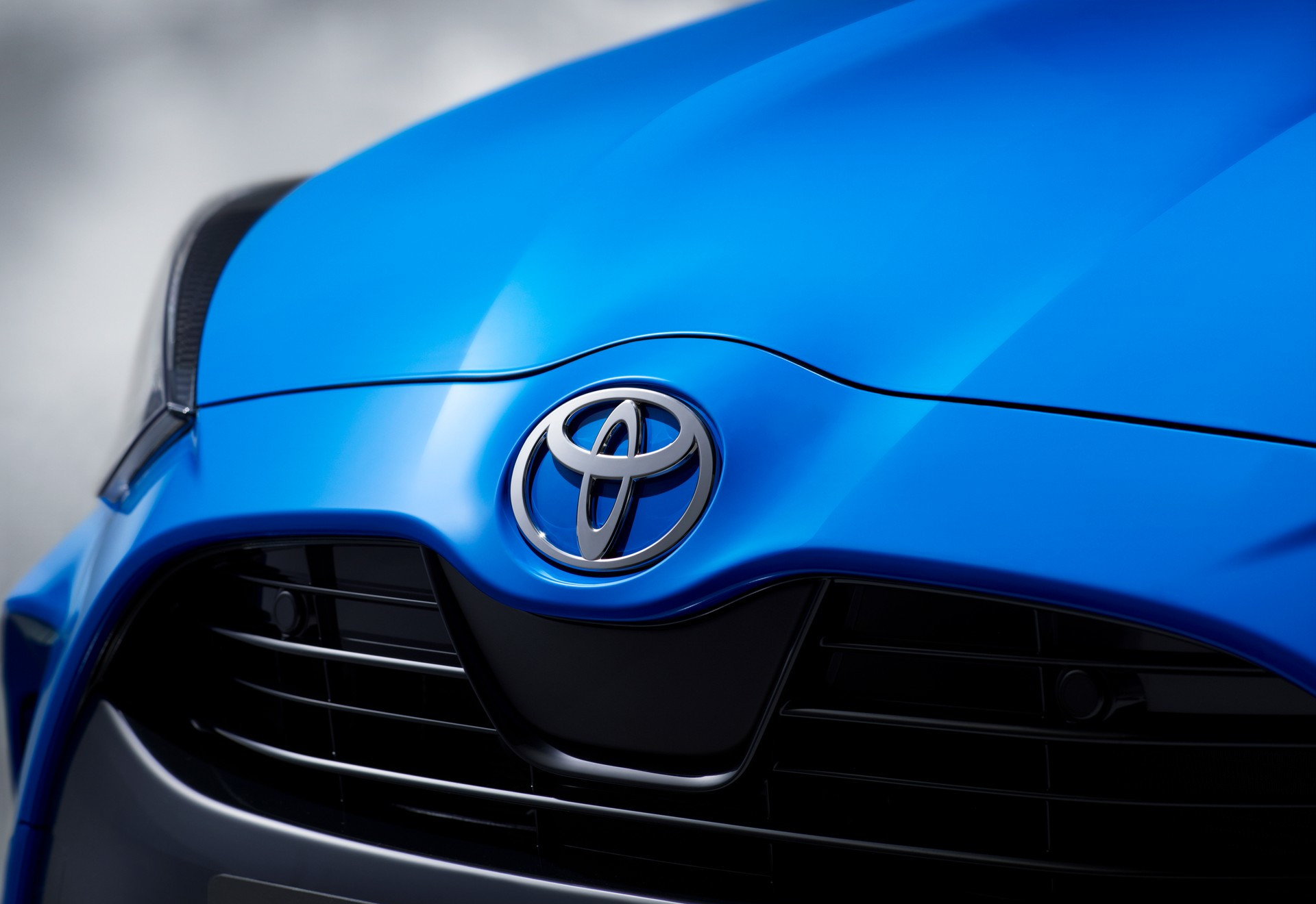 Best Global Brands 2025, Toyota prima tra le case automobilistiche. Crolla Tesla ed entra BYD