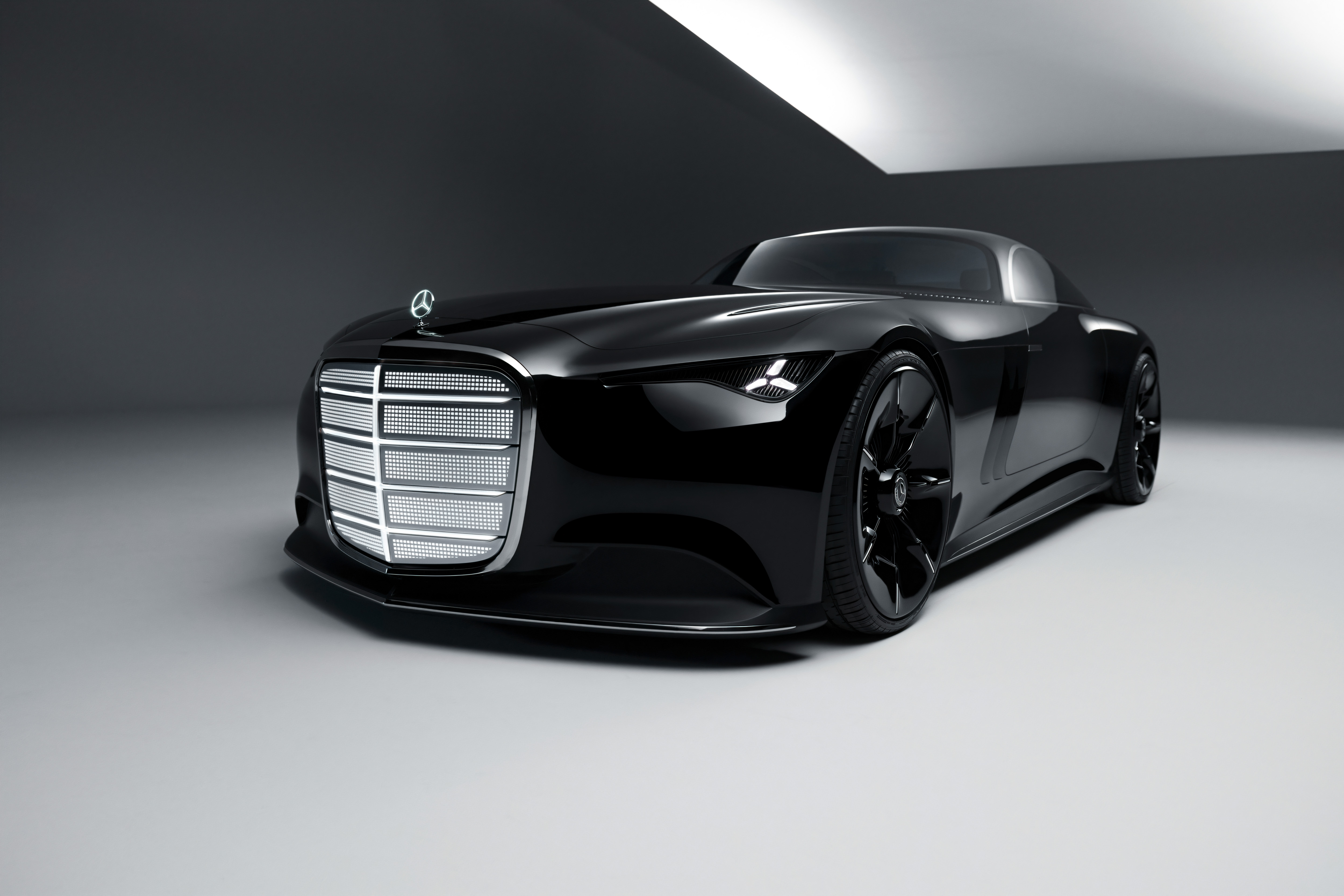 Mercedes Vision Iconic: un concept che guarda al futuro, omaggiando il passato