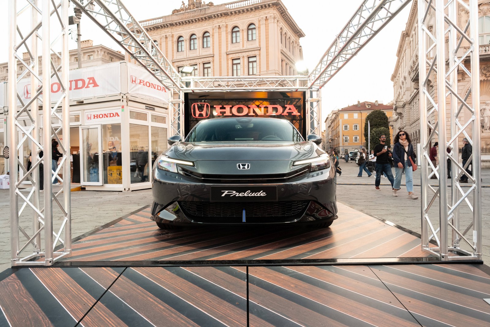 Nuova Honda Prelude debutta in Italia alla Barcolana: ecco la nuova coupé ibrida