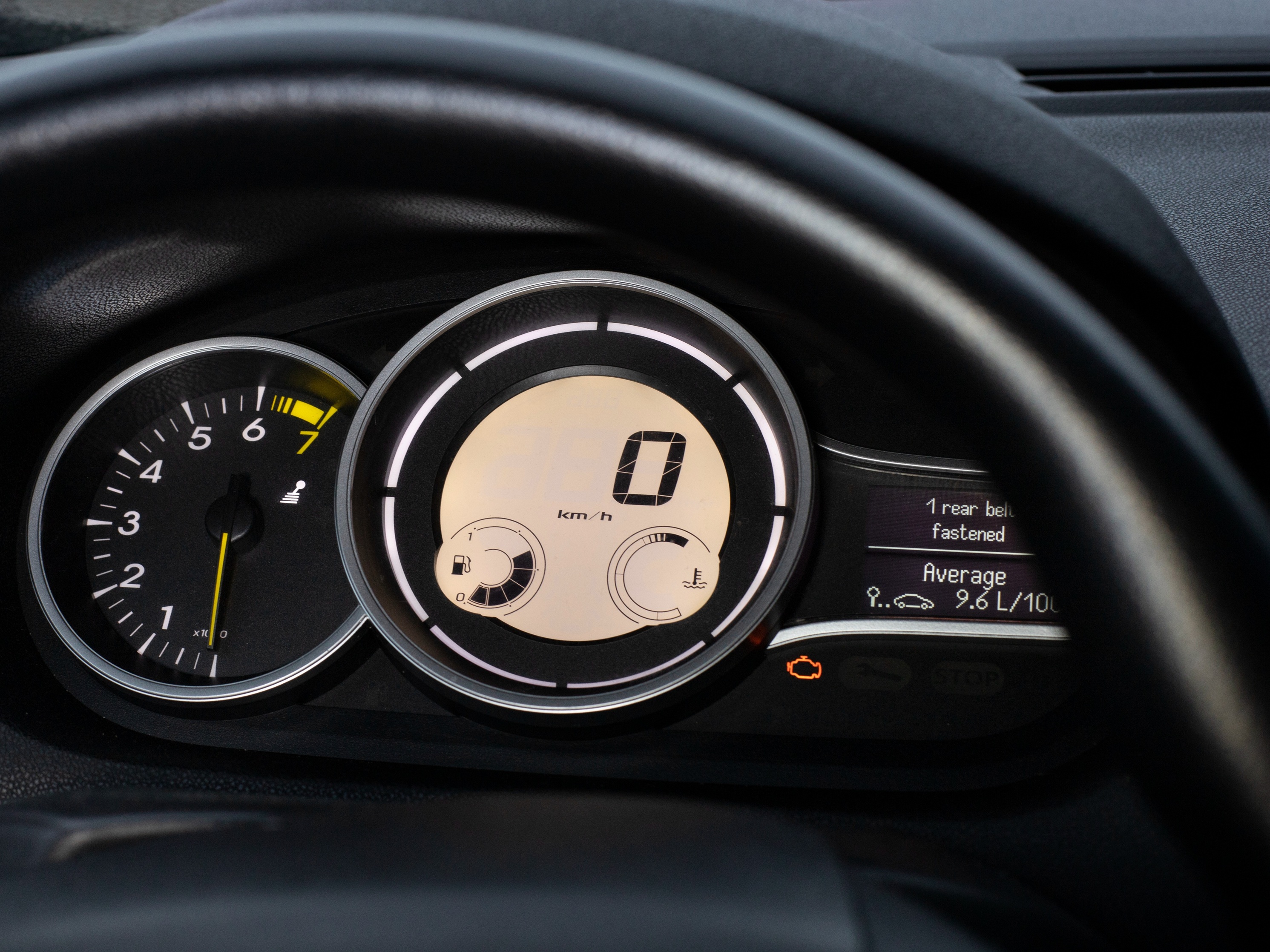 Spia motore accesa? Scopri il codice d’errore con questo piccolo dispositivo in offerta