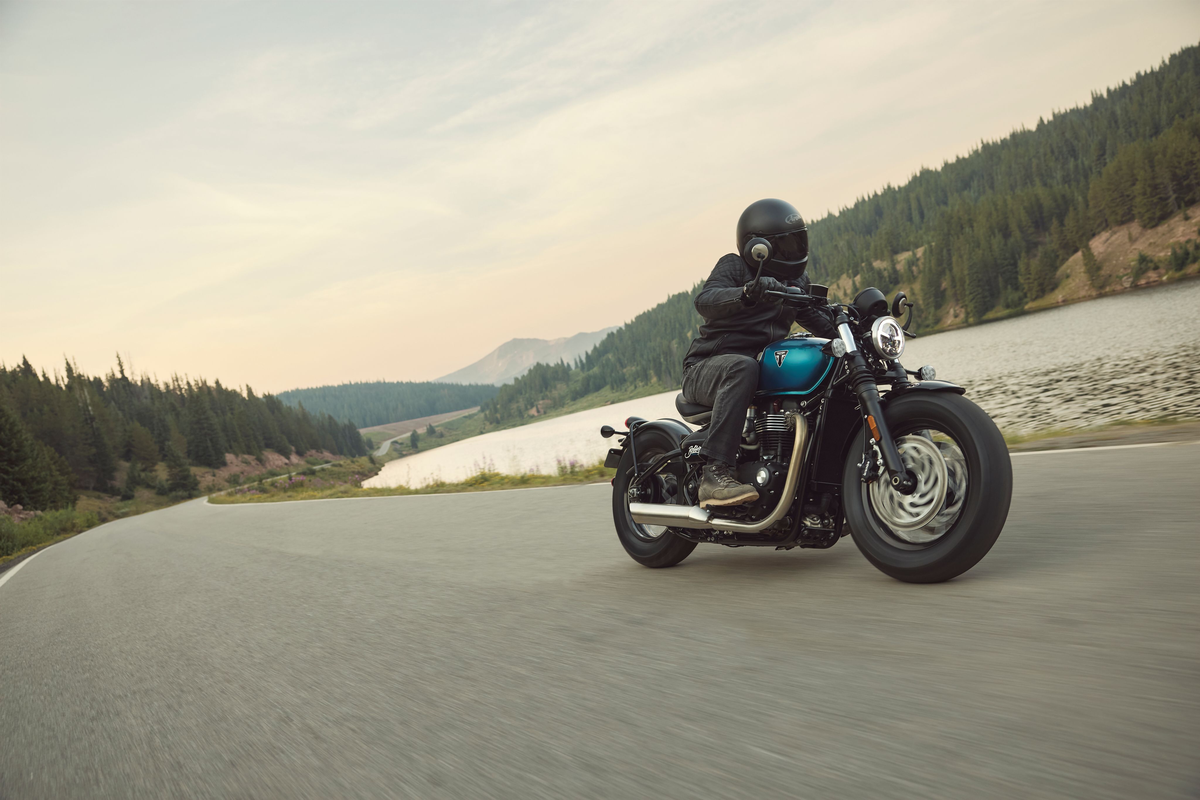 Triumph Bonneville Bobber MY26: ora è più sportiva e comoda