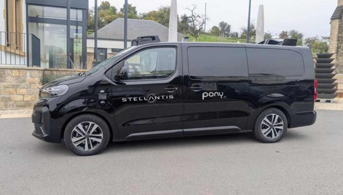 Stellantis scommette sui robotaxi: con Pony.ai per offrirli in Europa