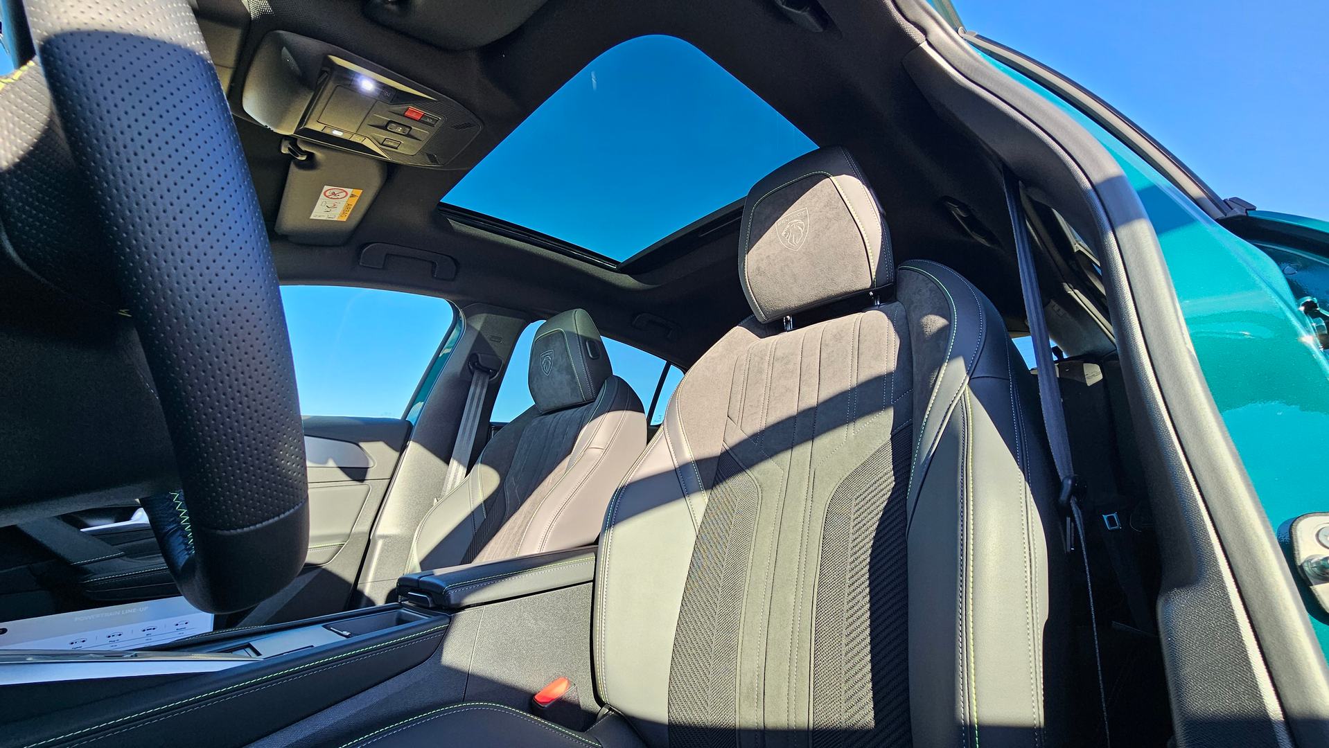 Interni Peugeot 308 restyling