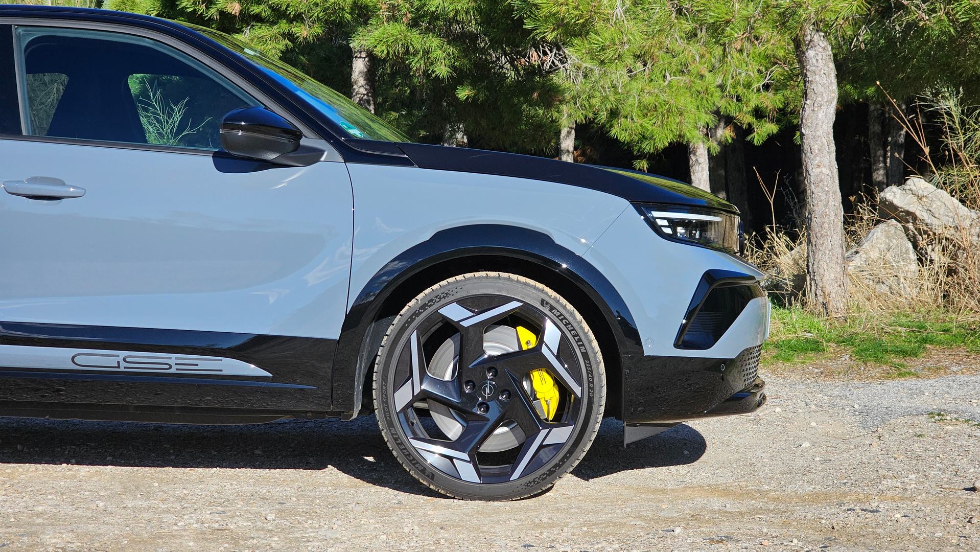 Frontale aggressivo Mokka GSE