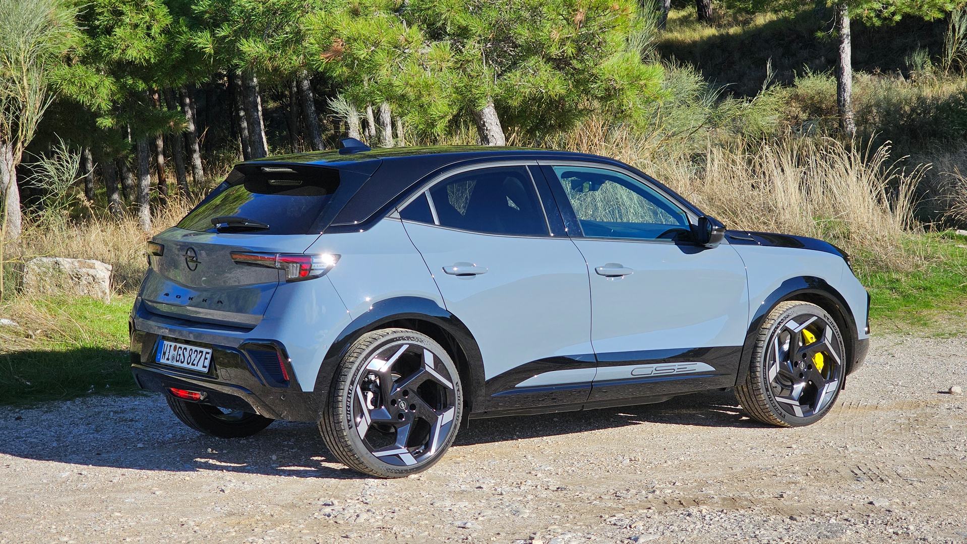 Tre quarti posteriore Mokka GSE