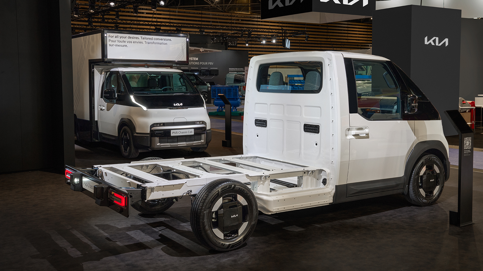 kia-pbv-pv5-solutrans-chassis-cab-food-truck-digital-1920x1080-002