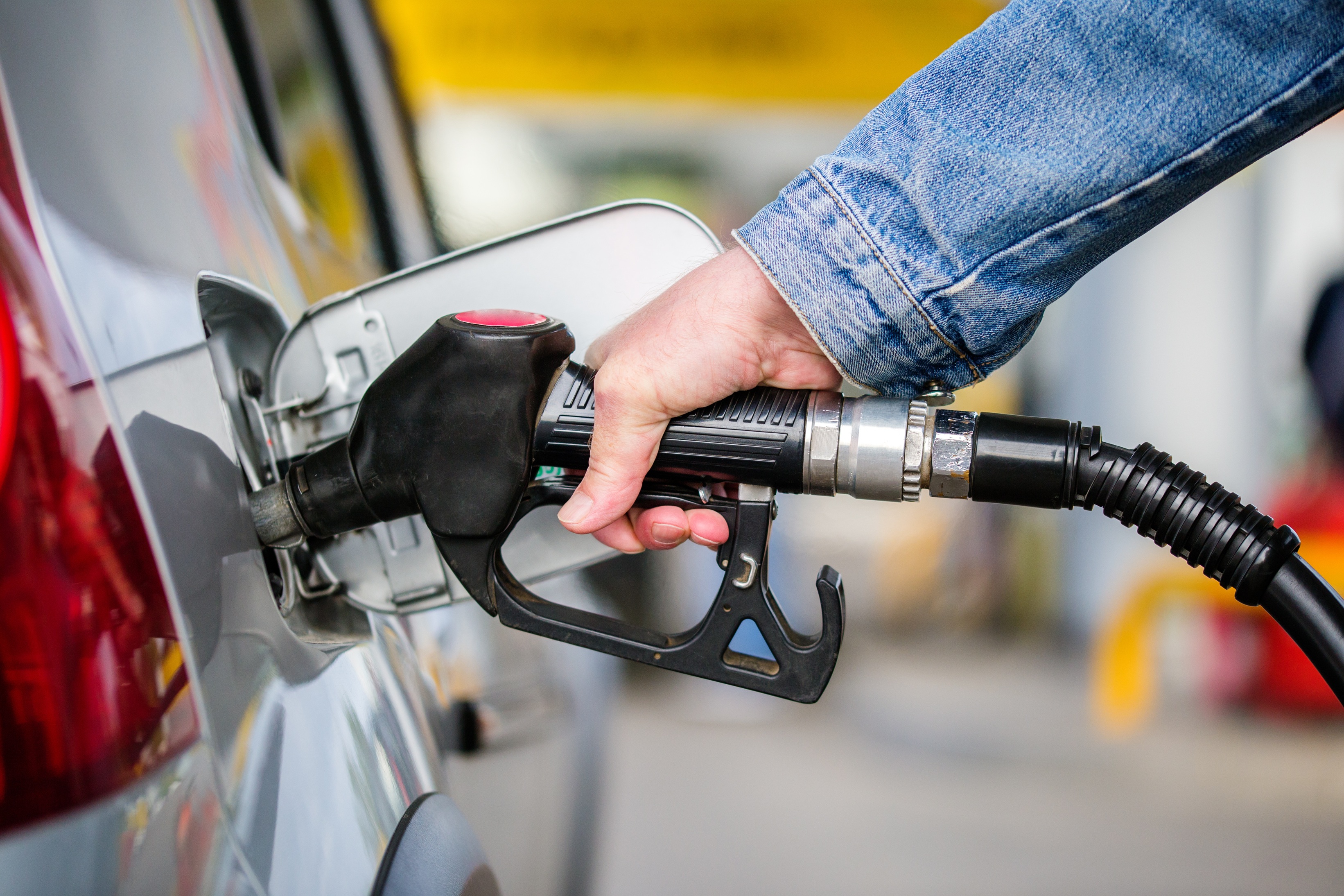 Distributore carburante-2