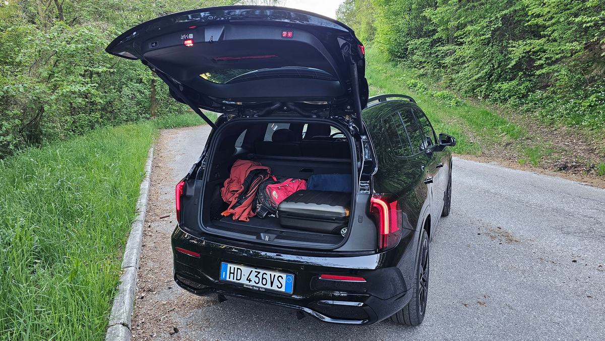 Posteriore e bagagliaio GLB