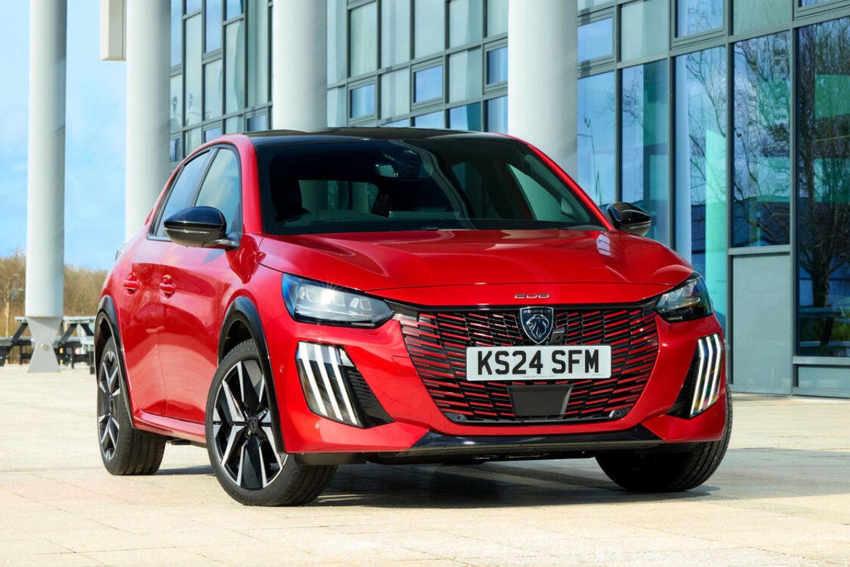 Caratteristiche Peugeot 208