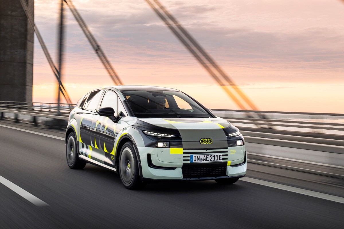 L&rsquo;A2 &egrave; tornata, Audi presenta e-tron