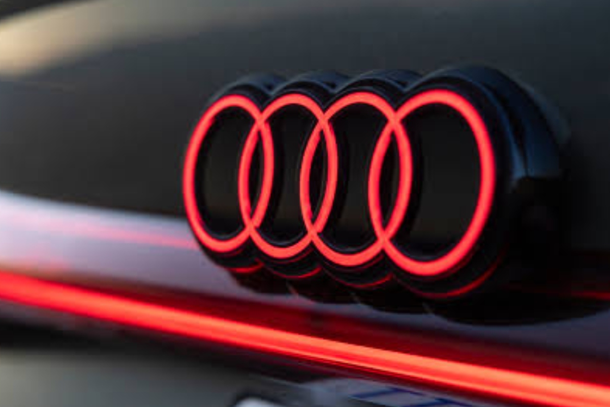 Audi costretta a umiliarsi con l'elettrico