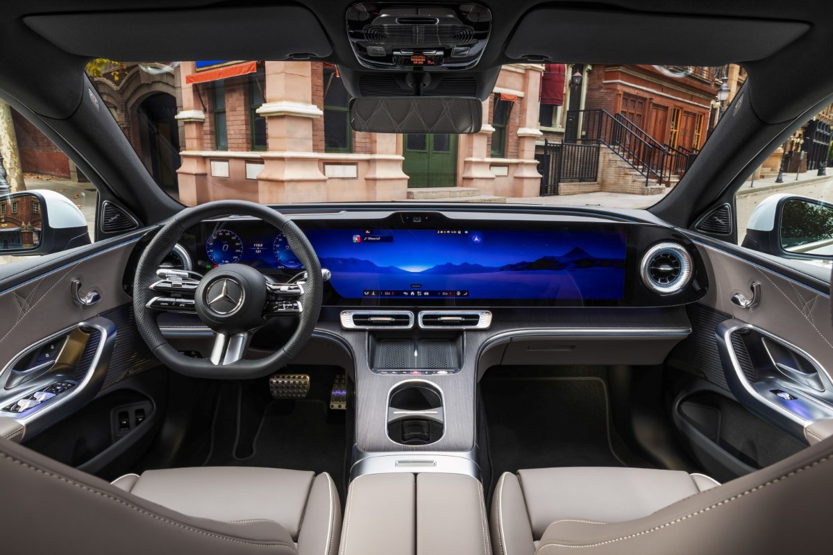 Mercedes aggiorna la gamma